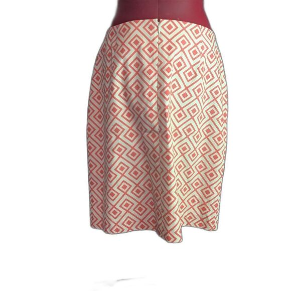 Ann Taylor Pencil Skirt Women's Size 12 Peach & Cream Geometric Pattern NWT - Picture 3 of 6